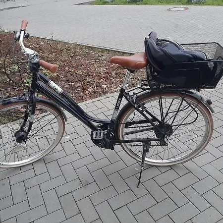 Ferienwohnung Mit Pool شقة